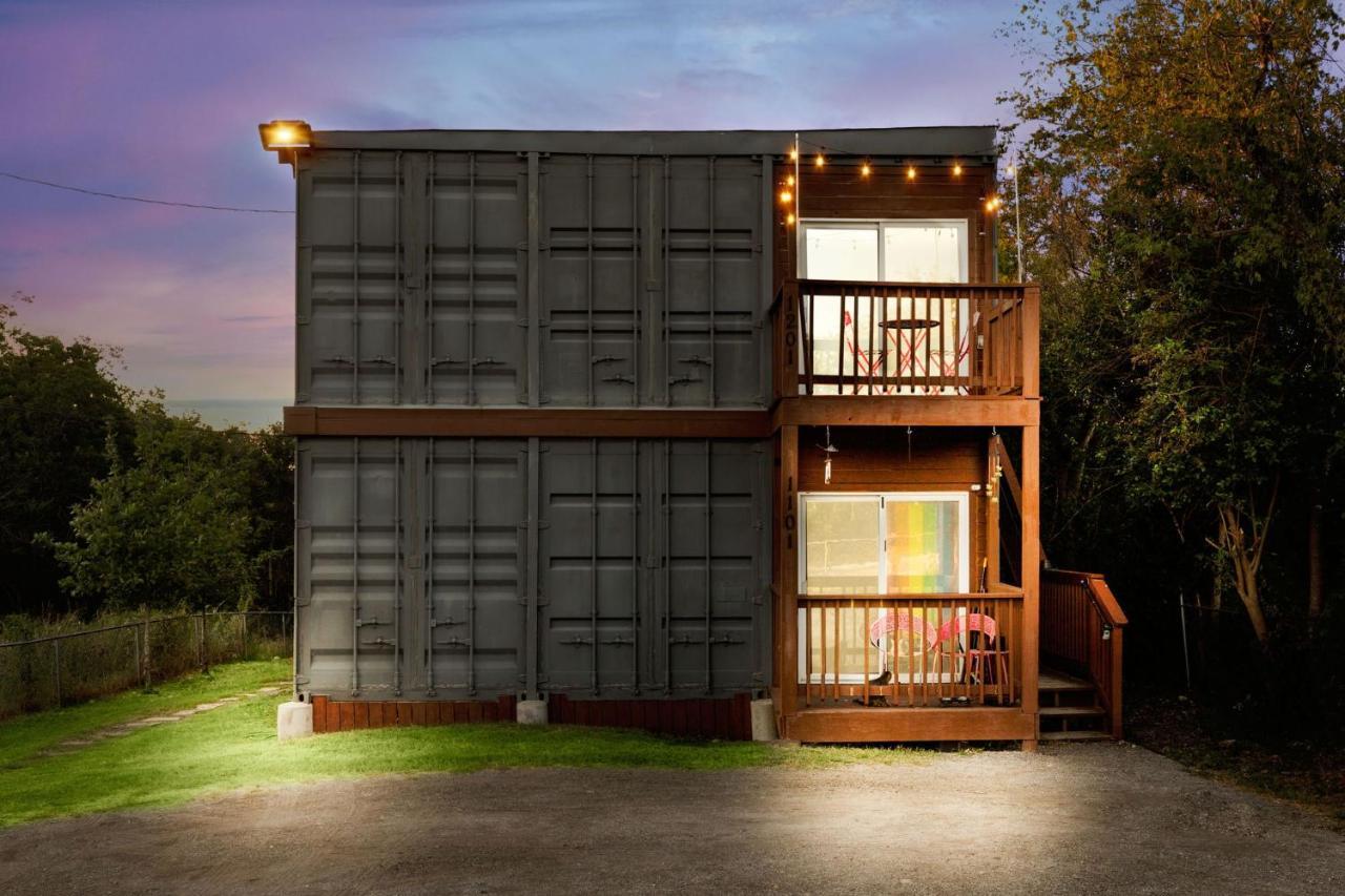 Divine Cargo Apartment San Antonio Exterior photo